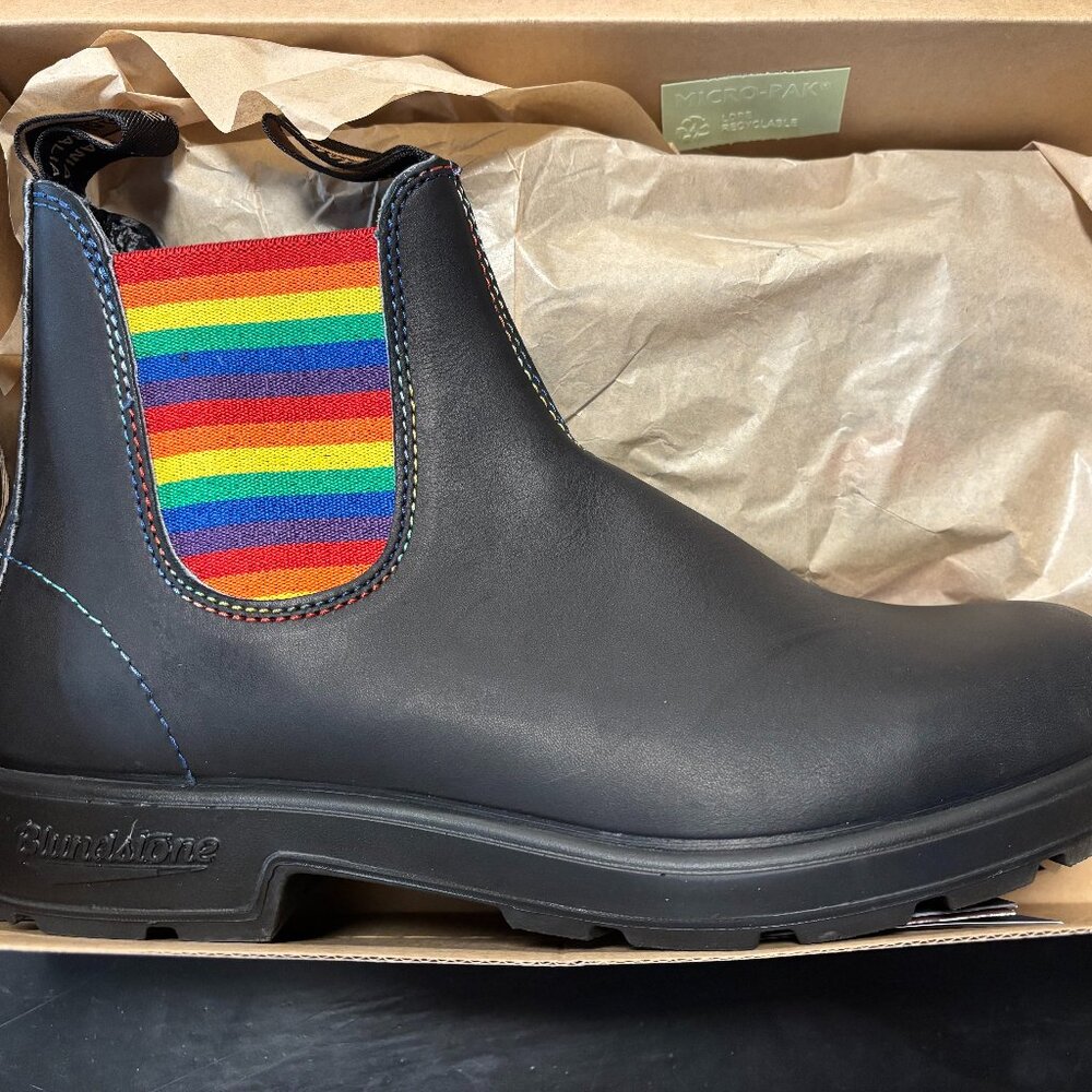 Men's Rainbow Blundstone Boots